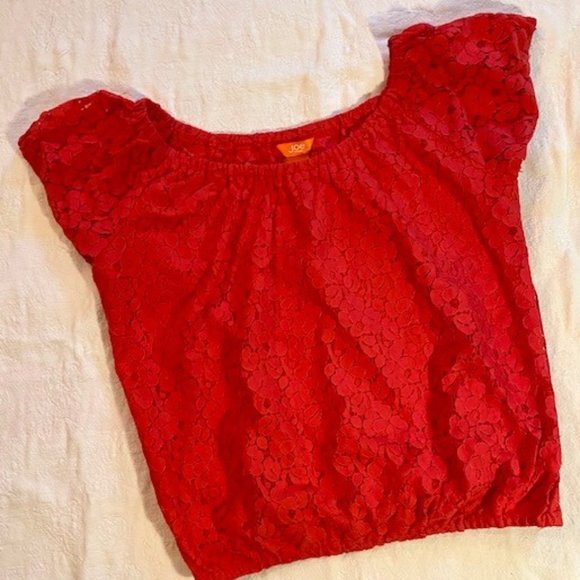 Lace Top with Cap Sleeve - Size M - Picture 3 of 9